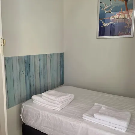 « Hawai » Proche Mer, Calme, Piscine Lejlighed Menton