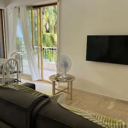 « Hawai » Proche Mer, Calme, Piscine 芒通